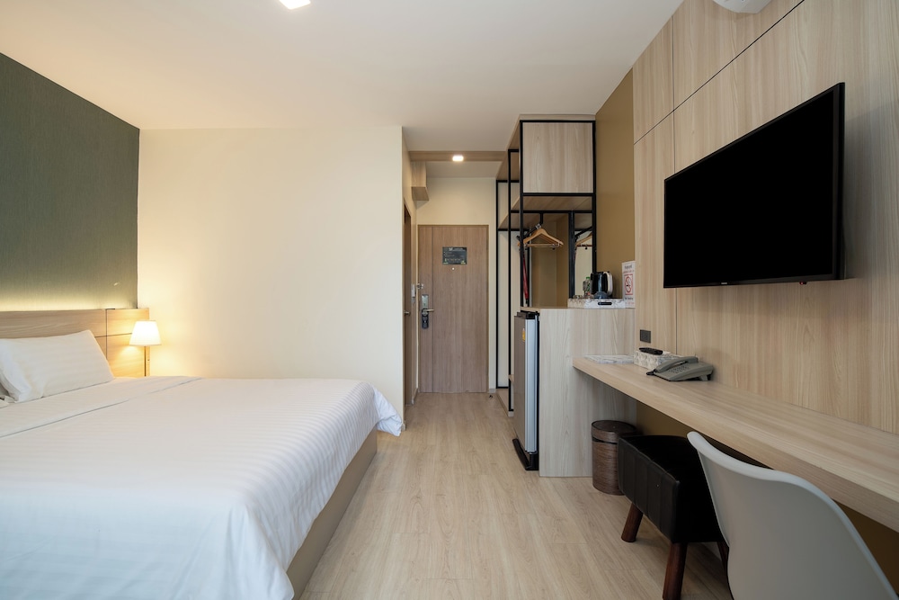 Deluxe Double Room photo 3
