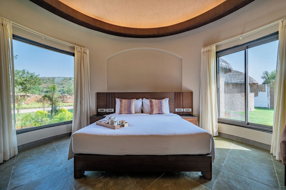 Earth Villa photo 1