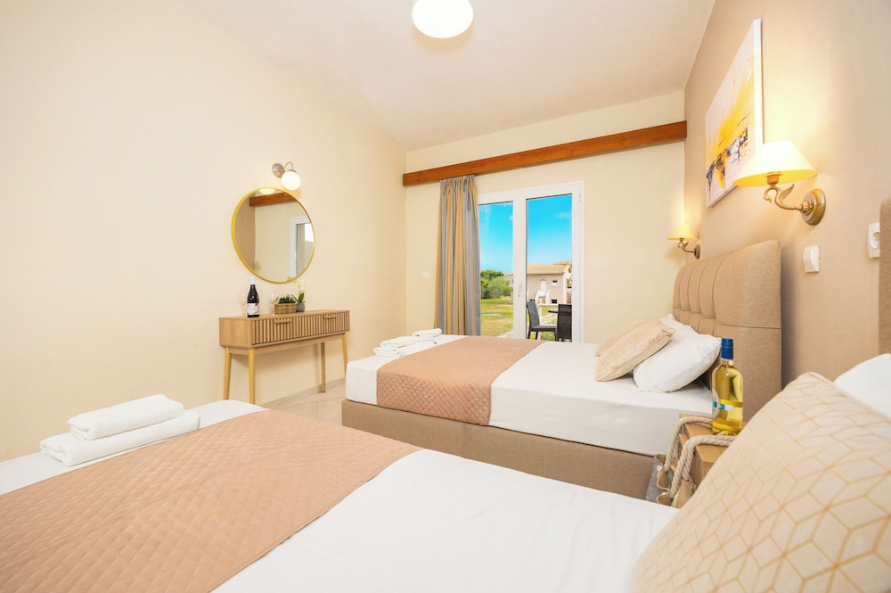 Triple Room, Garden View photo 3