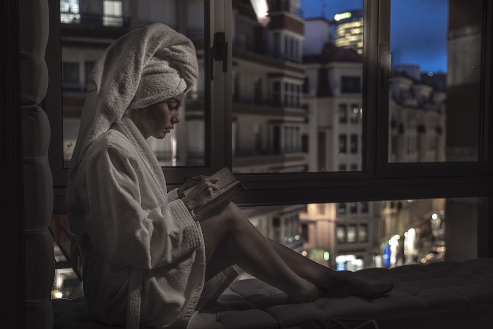 Superior Room, 1 King Bed, City View (Stylish)