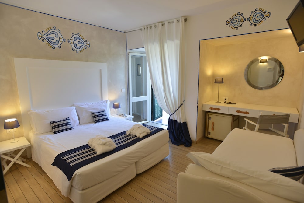Superior Double Room - Photo 16