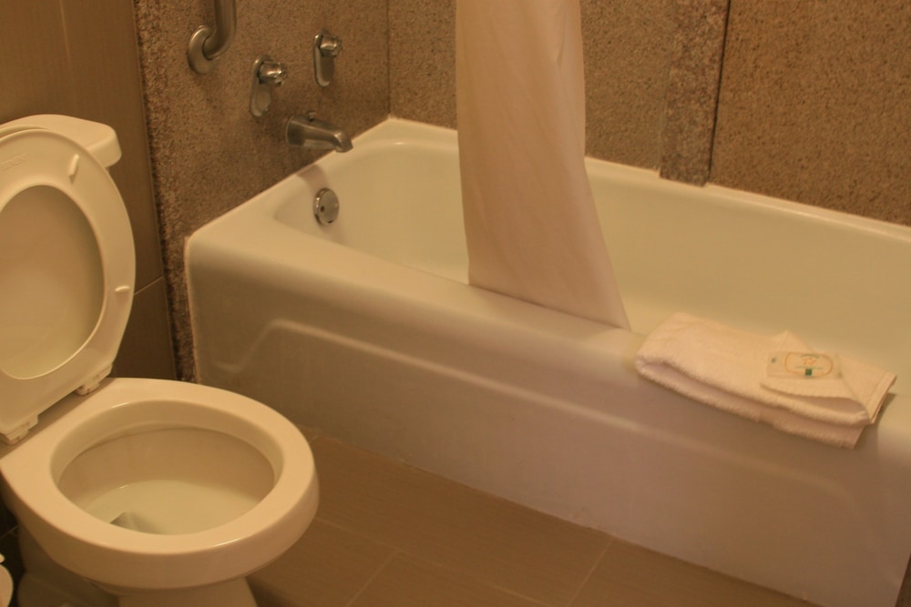 Standard Double Room - Photo 7