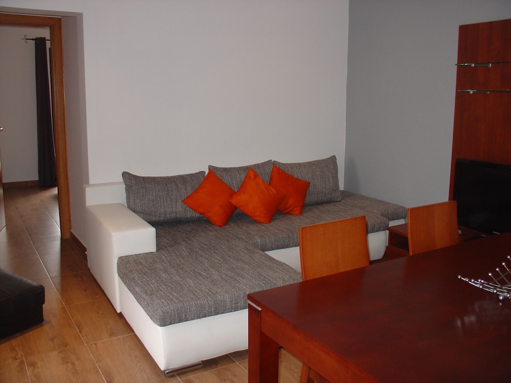 Apartment, 2 Bedrooms, Accessible photo 2