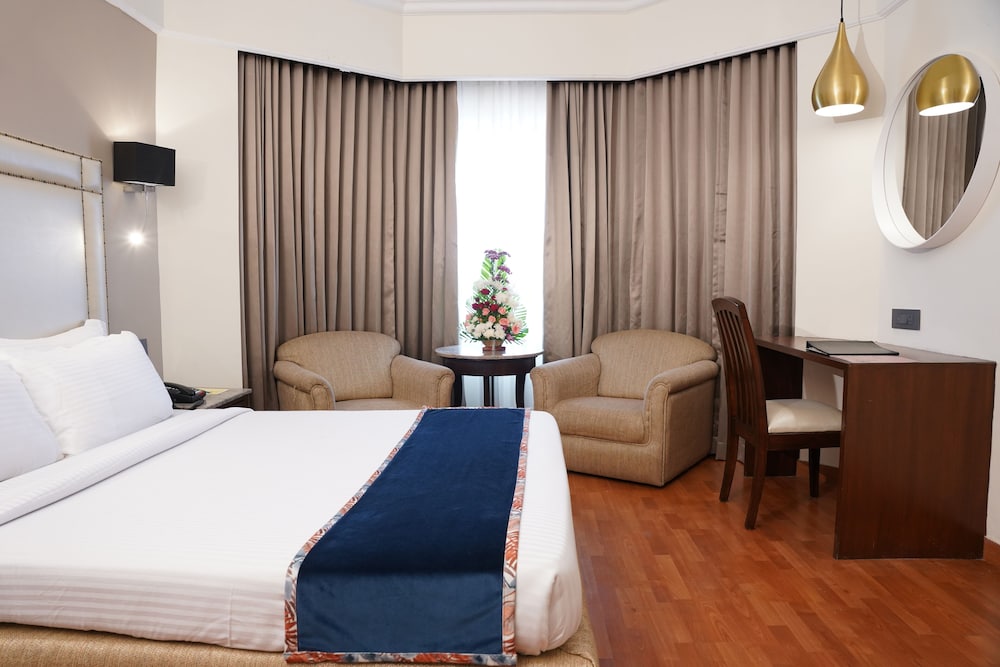 Katriya Superior Suite - Photo 5