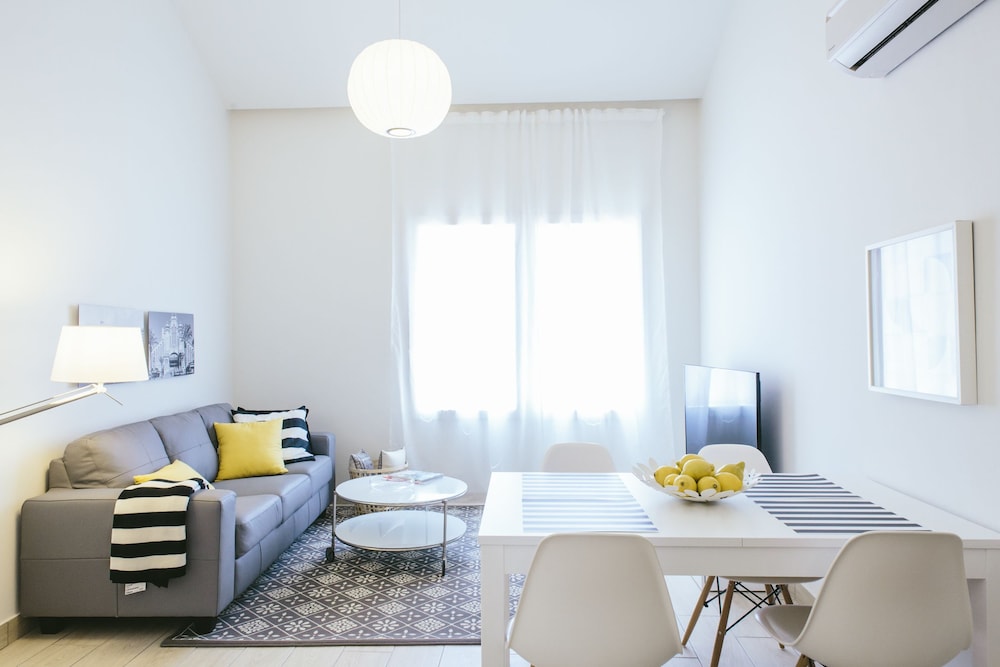 Luxury Apartment, 2 Bedrooms photo 2