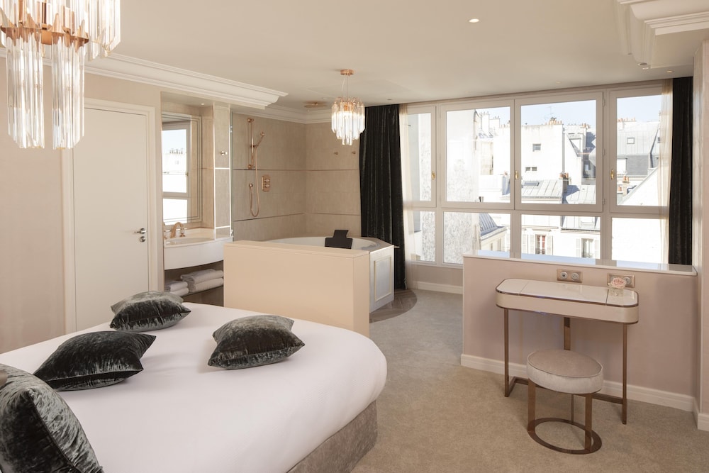 Sublime Prestige Room
