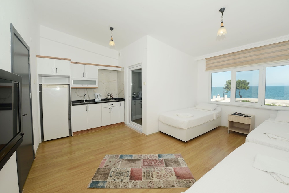 Standard Quadruple Room, 2 Bedrooms photo 1