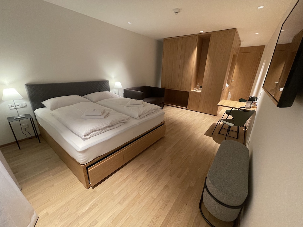 Comfort Triple Room, 1 Queen Bed with Sofa bed