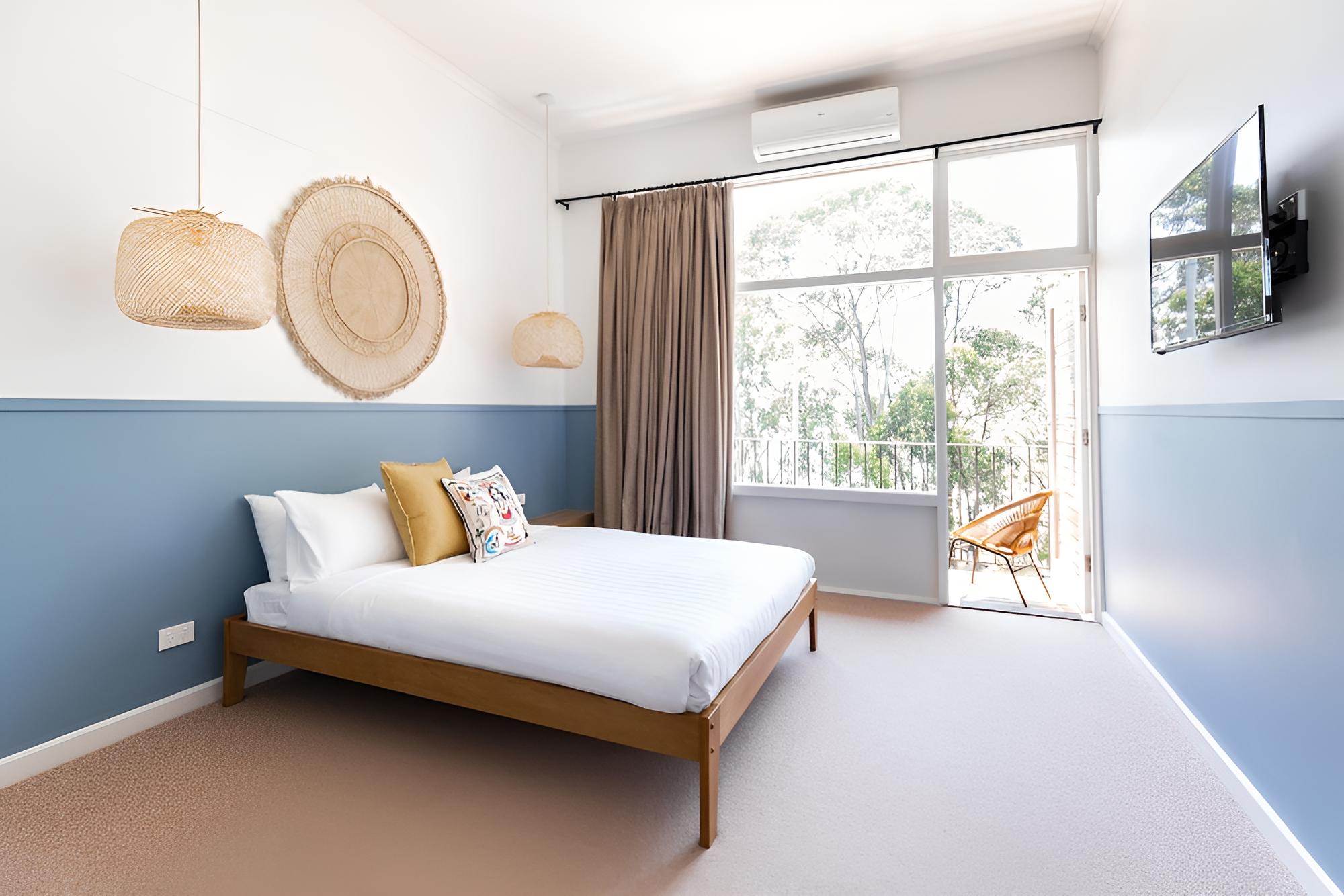 Queen Room - Ocean View photo 2