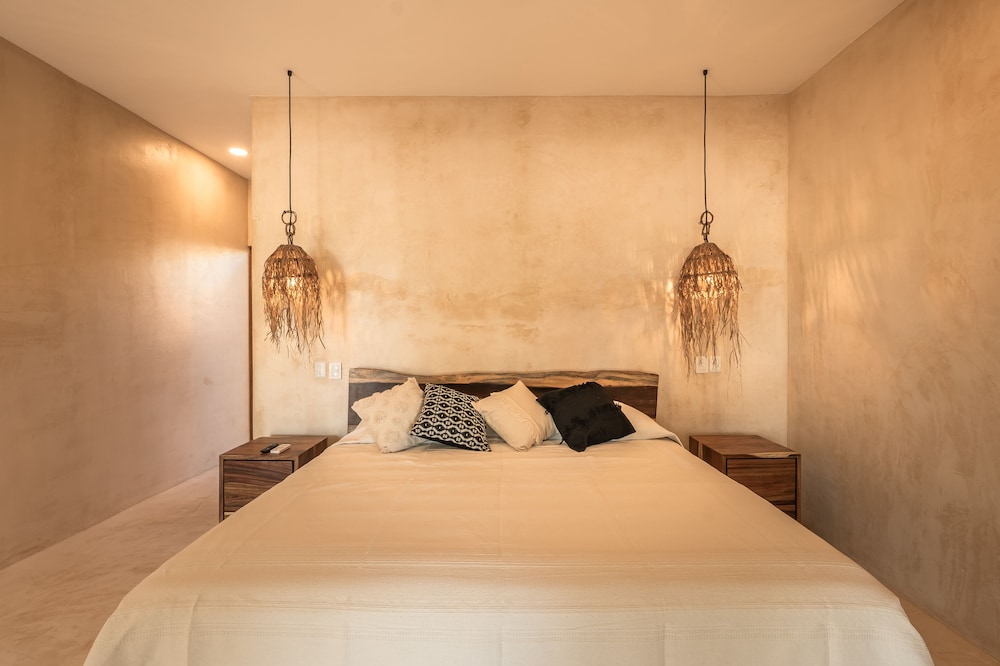 Double Room, 1 King Bed photo 3
