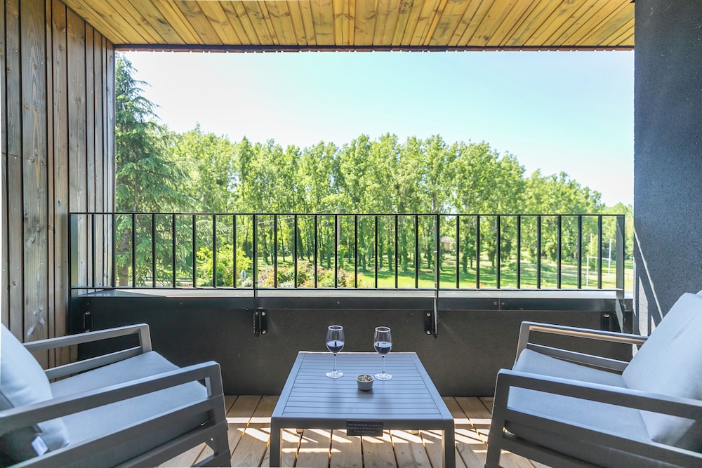 Comfort Room, Terrace photo 2