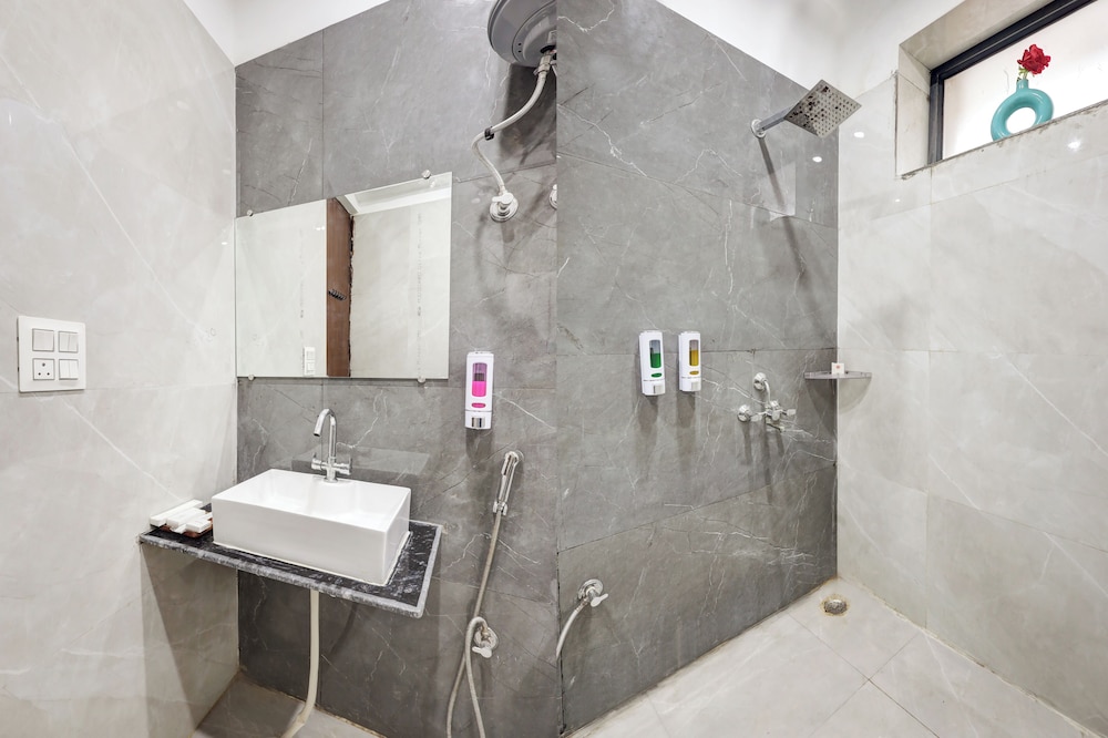 Executive Room - Photo 2