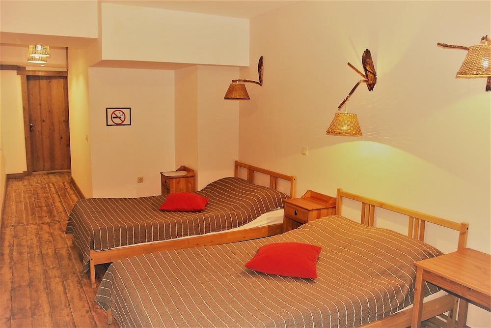 Standard Twin Room photo 3