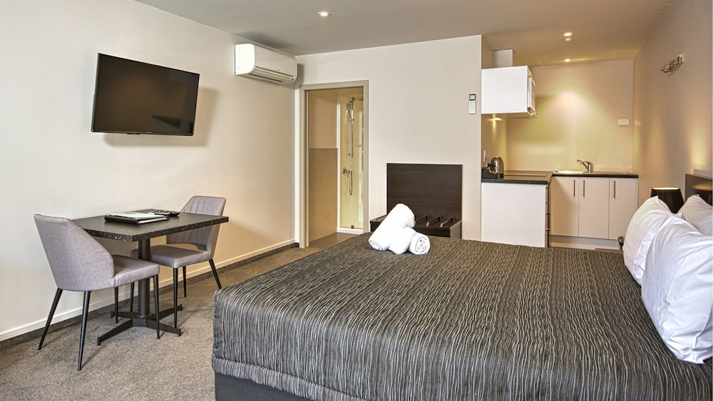 Studio Suite photo 1