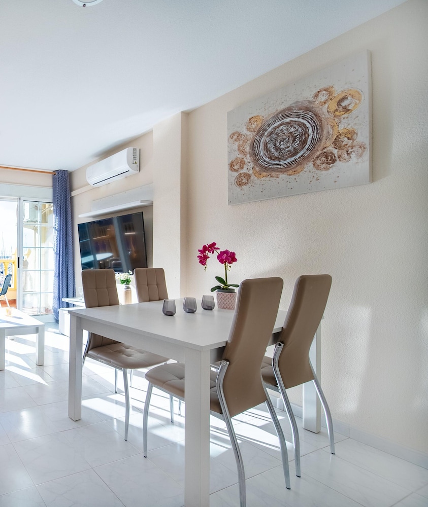 Apartment, 2 Bedrooms (5 adults) - Photo 9