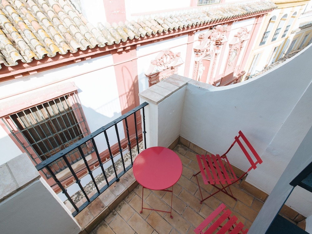 Deluxe House, Ensuite, City View (Jamerdana House)