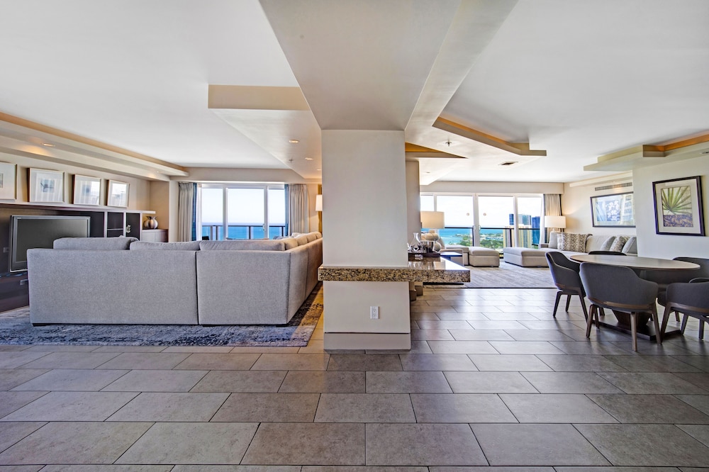 Presidential Penthouse, 4 Bedrooms, No Balcony, Ocean View (No Resort Fee  19753307)