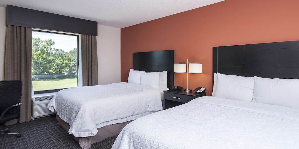 Room, 2 Queen Beds, Accessible, Non Smoking