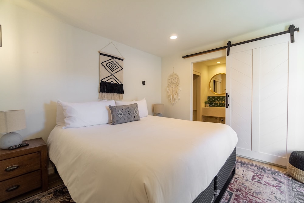 House (4 Bedrooms) photo 1