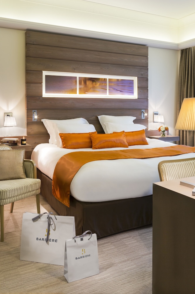 Superior Double Room - Photo 1