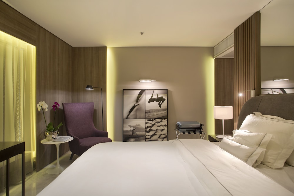 Deluxe Room, 1 King Bed