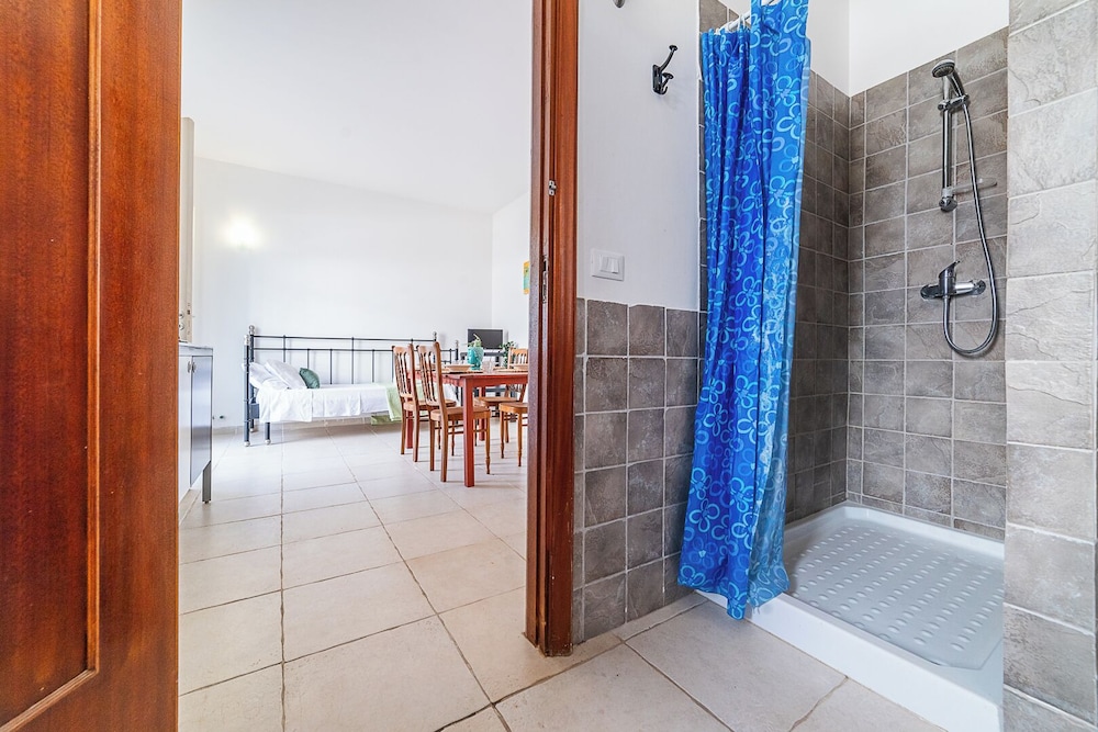 Apartment, 2 Bedrooms, Patio