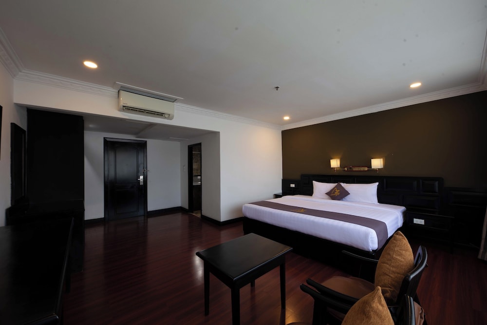 Executive Room photo 1
