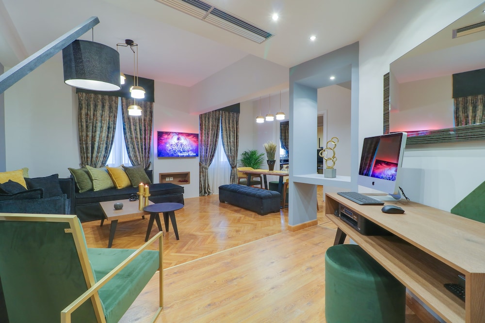 Presidential Apartment, 3 Bedrooms (200) photo 1