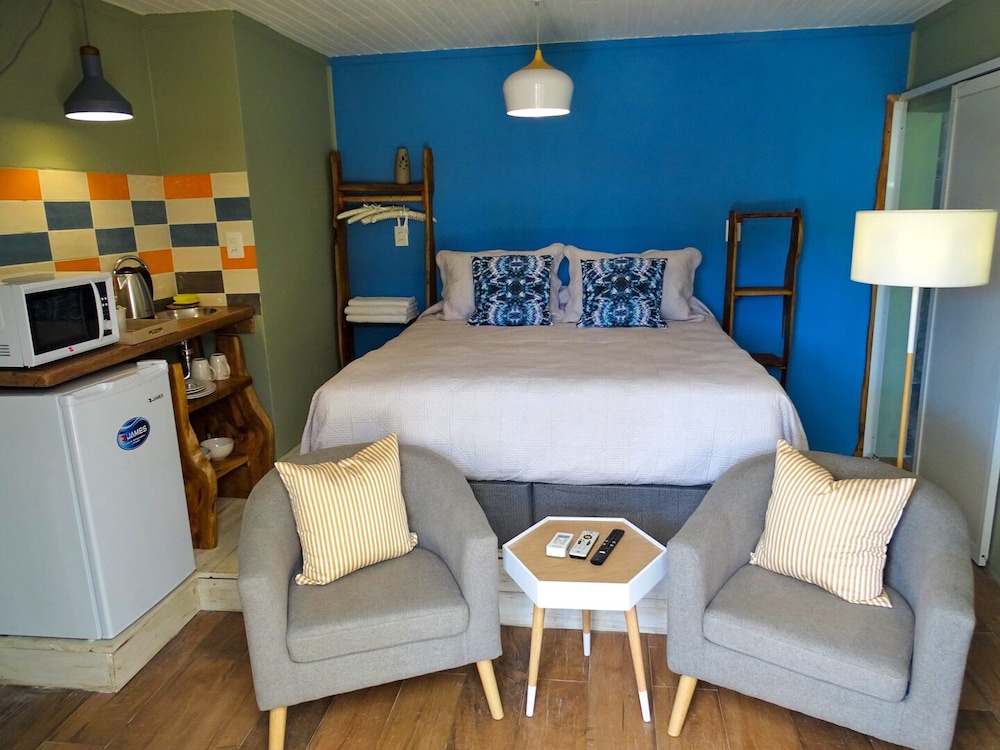 Standard House photo 3