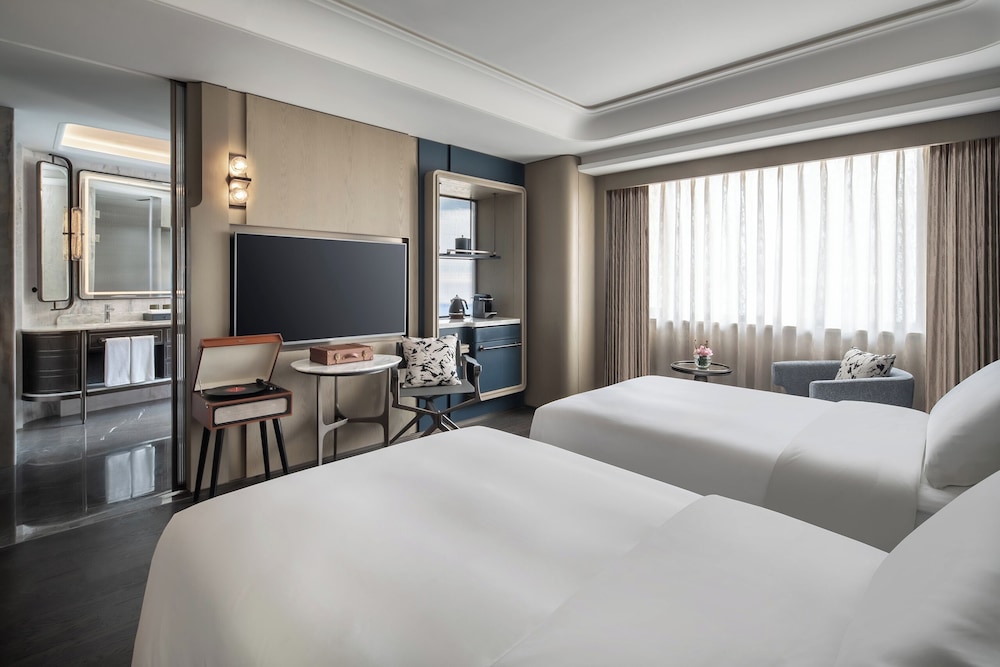 Standard Room, 2 Double Beds (Windowless)