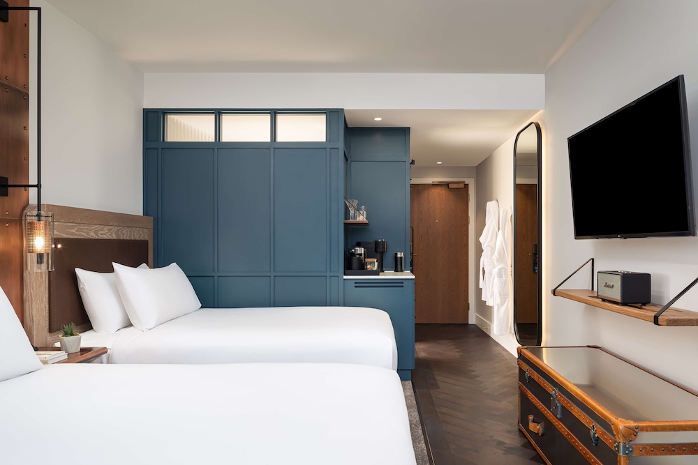 Deluxe Room, 2 Twin Beds (Olympic Park View)