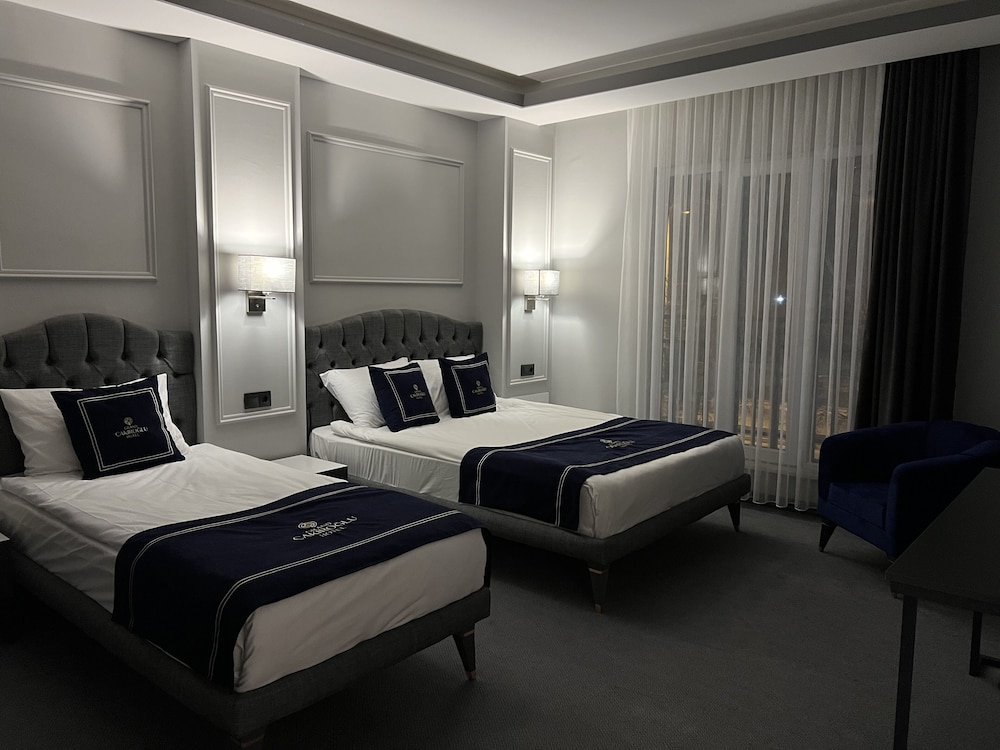 Family Suite, Multiple Beds, Non Smoking, City View