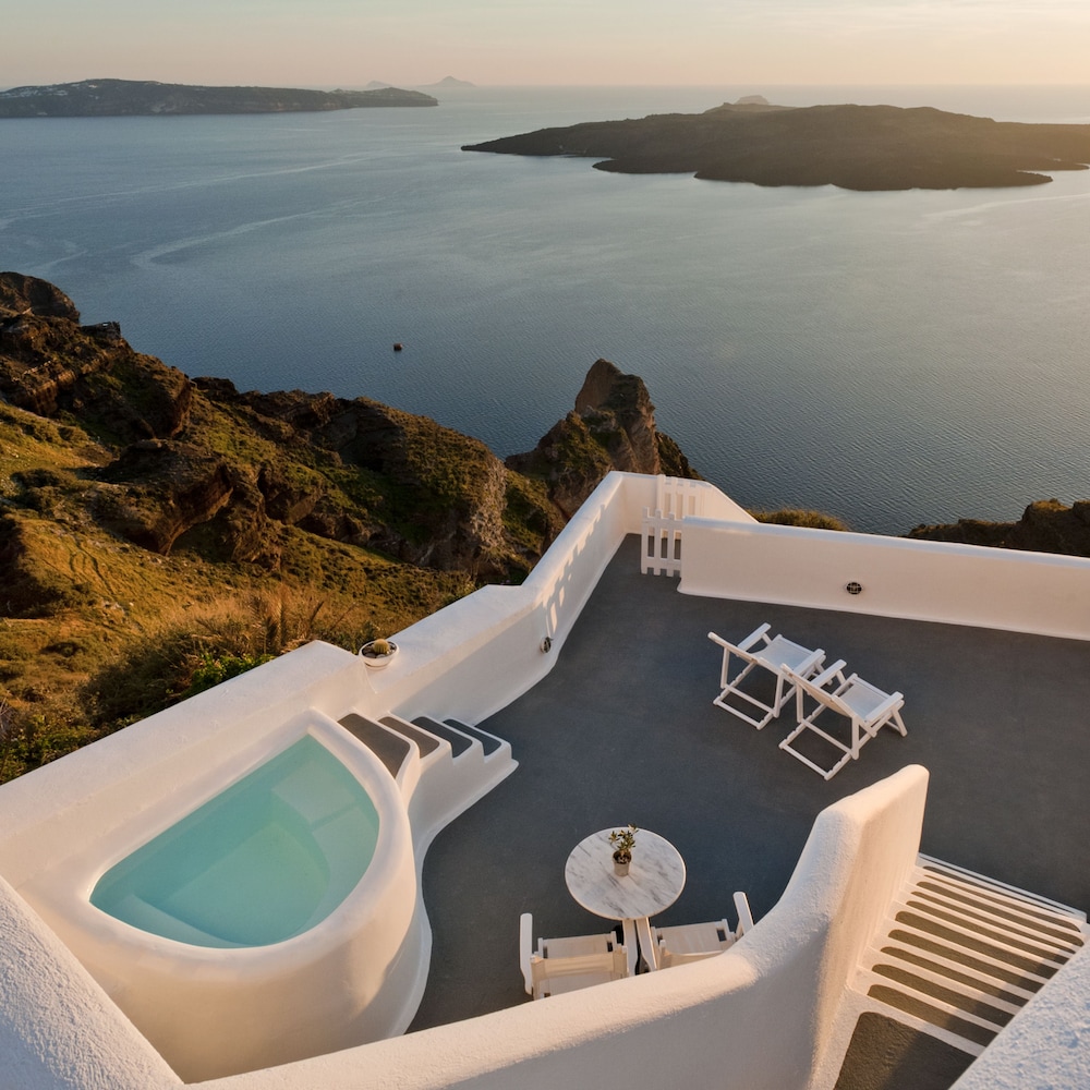 Apartment (Outdoor Hot Tub) - Photo 23