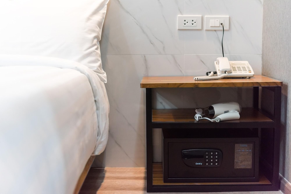 Superior Double Room, Non Smoking, Private Bathroom photo 3