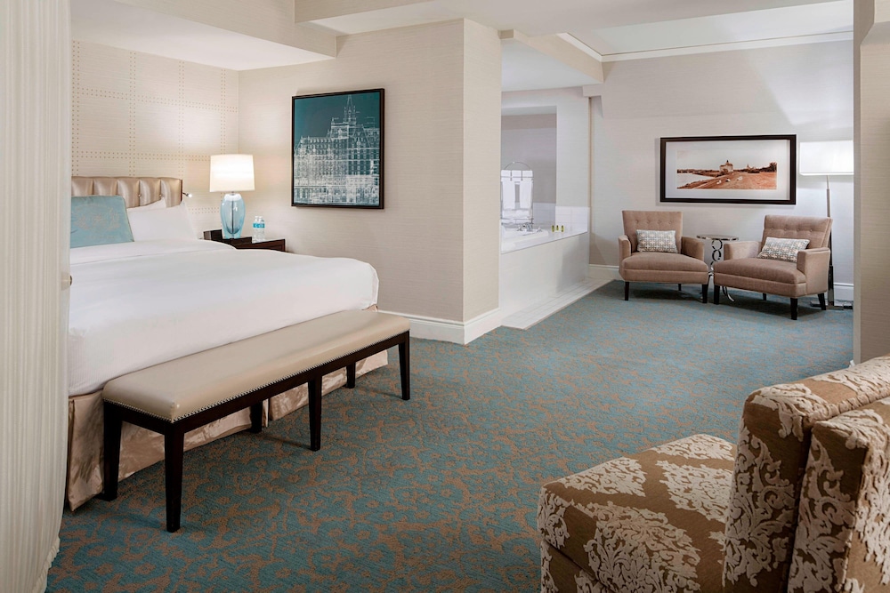 Suite, 1 Bedroom, City View