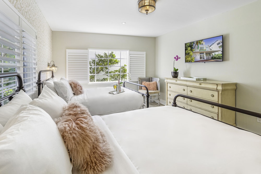 Classic Room, 2 Double Beds