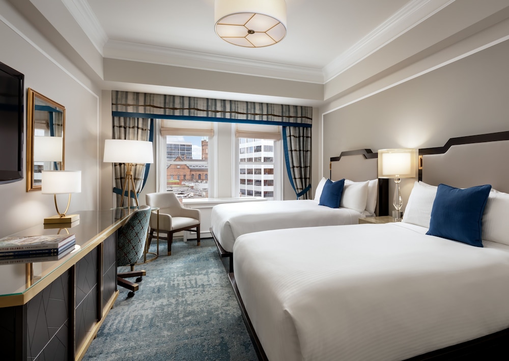 Fairmont Gold Deluxe Harbour View 1 King - Photo 10