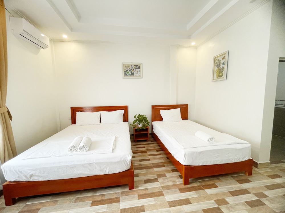 Family Quadruple Room - Photo 12