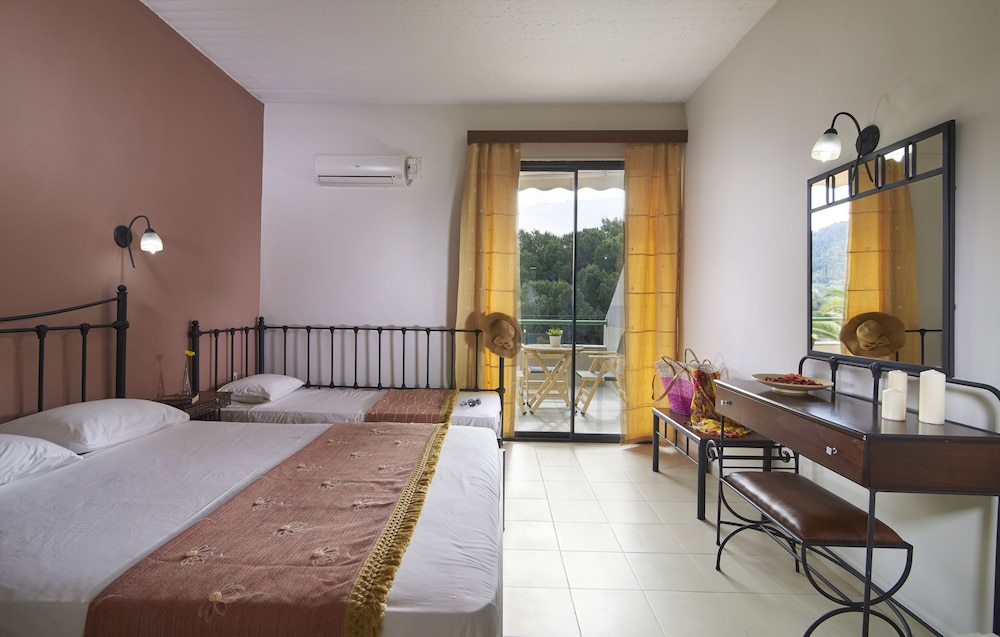 Triple Room photo 1