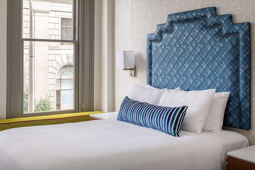 Harlow Hotel, Fotografia 5