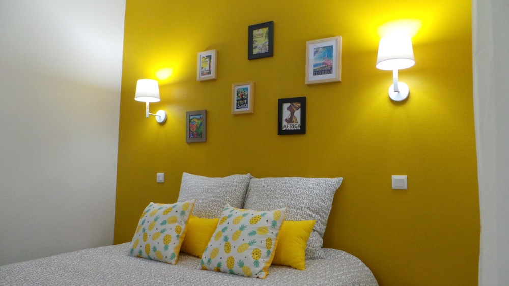 Basic Double Room Single Use, 1 Double Bed photo 3