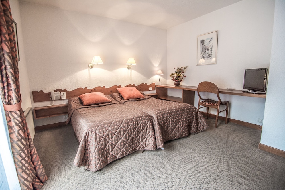 Standard Plus double room, Annex Building photo 1