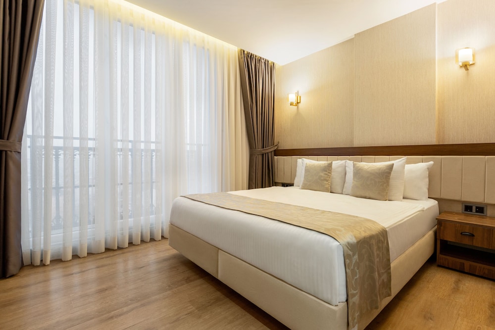 Standard Room - Photo 1