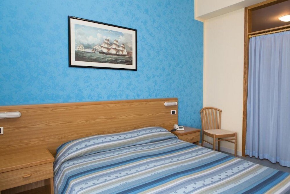 Classic Room - Photo 4