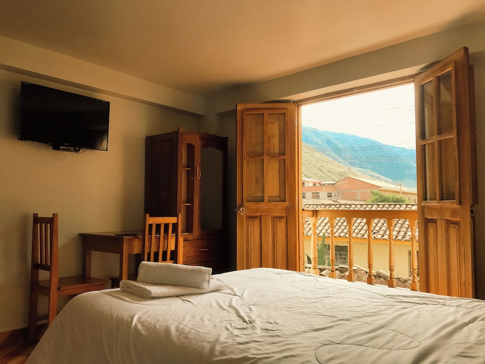 Standard Double or Twin Room, Mountain View