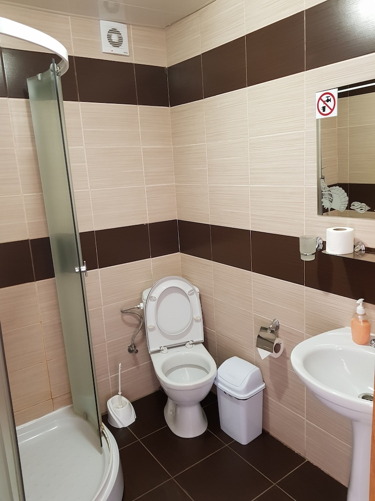 Standard Triple Room photo 3