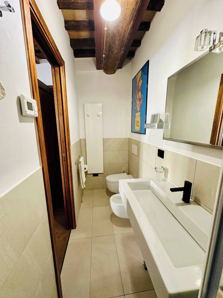 Double Room, Hill View photo 3