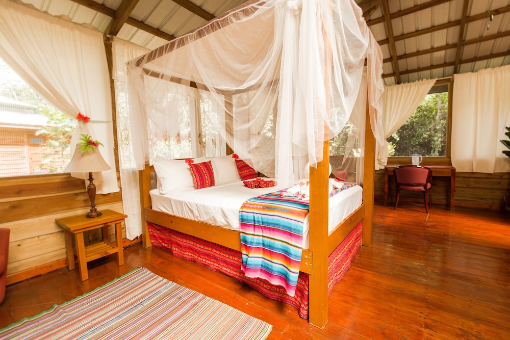 Honeymoon Bungalow, 1 Bedroom, Garden Area photo 1