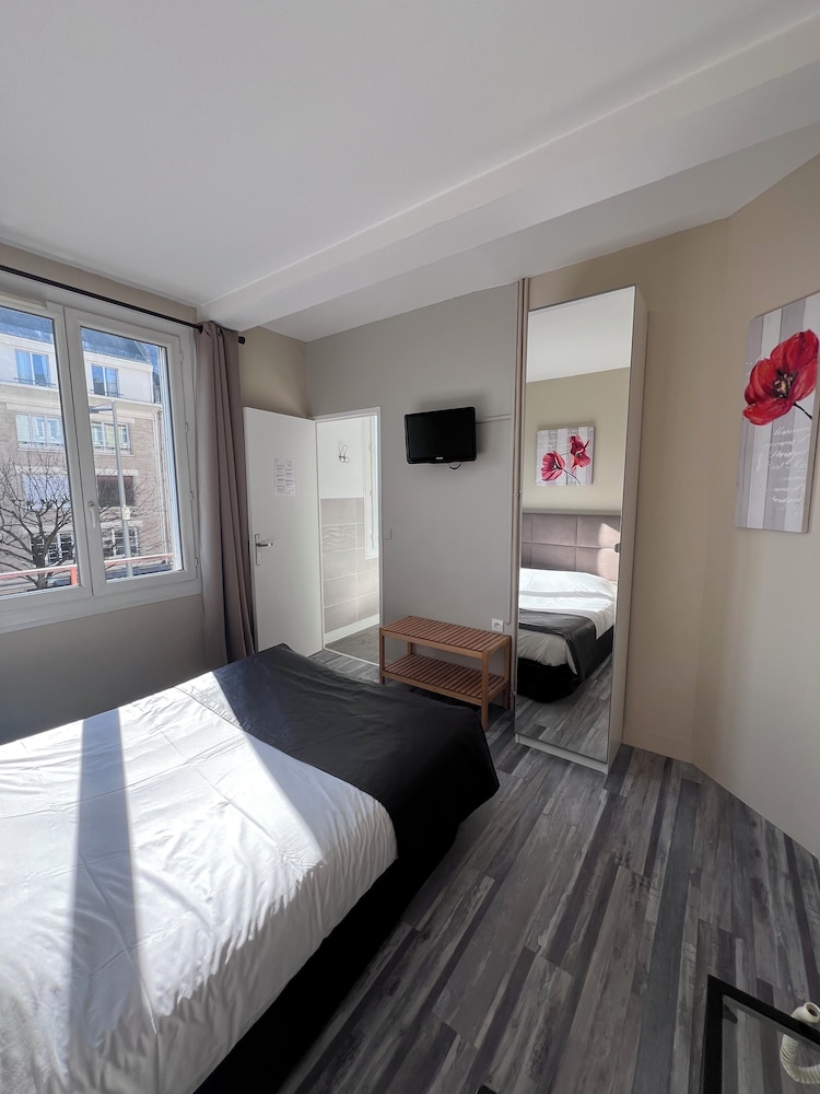 Superior Double Room Single Use photo 3