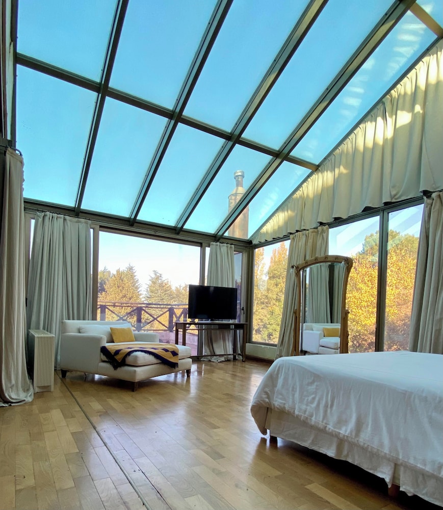 Luxury Villa photo 1